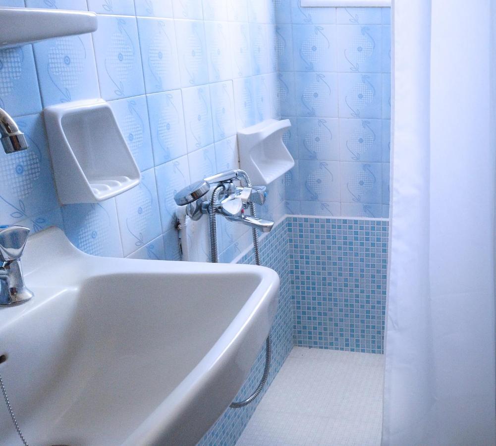 Fistiki Rooms Agia Marina  Экстерьер фото